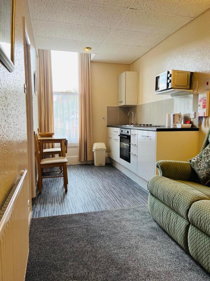 Brialene Holiday Flats Scarborough Extérieur photo